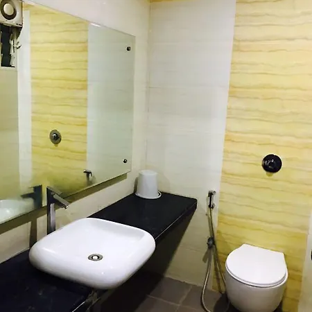 Iroomz Vaishali Residency Hotel 2*